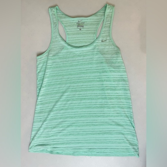 Athletic Activewear Lot Nike, Patagonia, Athleta, UA, Calla, Size Small - Picture 2 of 13